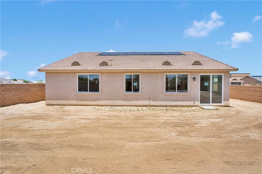 16111 Pablo Court, Victorville, California 92395 home-pic-28