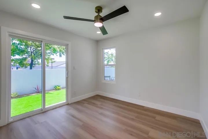 175 Bronze Way, Vista, California 92083