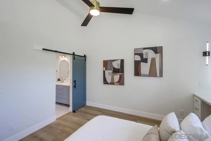 175 Bronze Way, Vista, California 92083