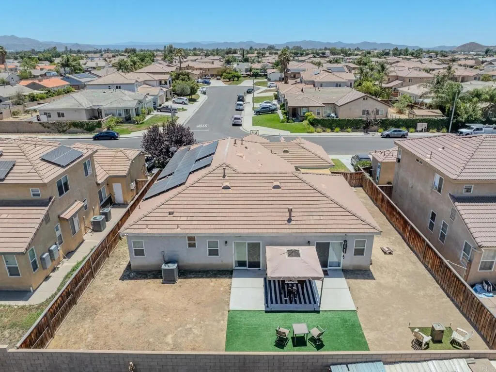 2127 Roanoke Street, San Jacinto, California 92582 home-pic-4