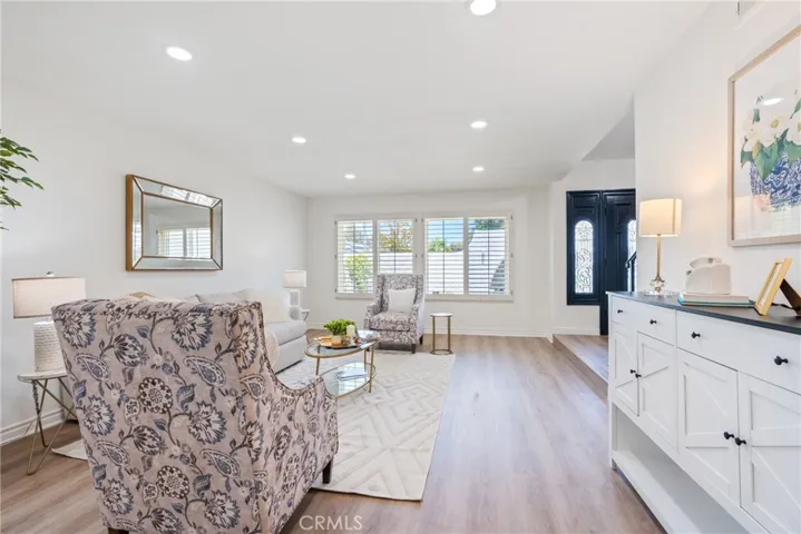26982 Pueblonuevo Drive, Mission Viejo, California 92691