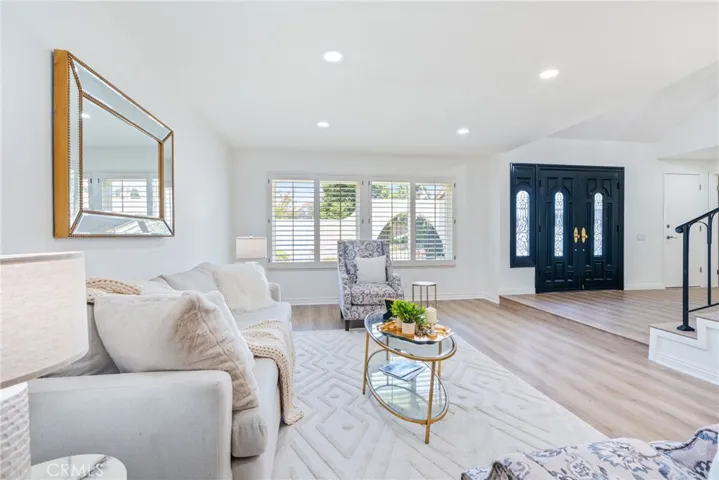 26982 Pueblonuevo Drive, Mission Viejo, California 92691