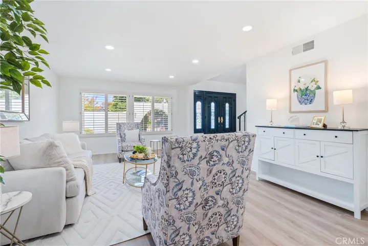 26982 Pueblonuevo Drive, Mission Viejo, California 92691