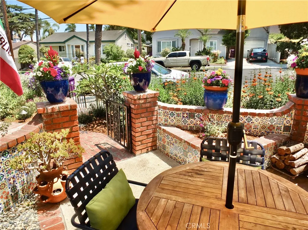 4719 E E. Colorado Street, Long Beach, California 90814 home-pic-3