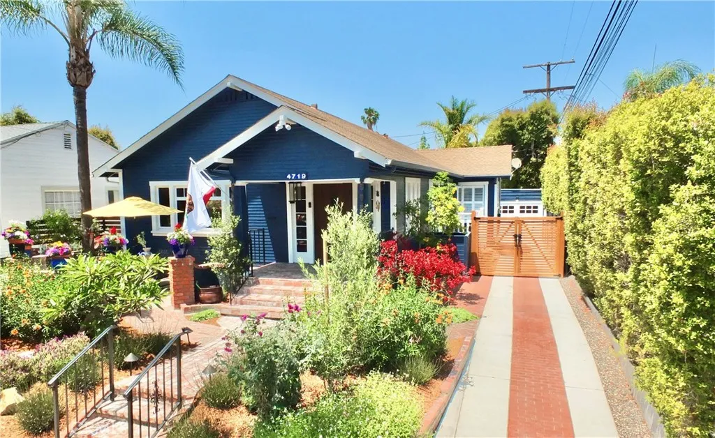 4719 E E. Colorado Street, Long Beach, California 90814 home-pic-1