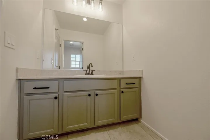 13464 Fernglen Court, Victorville, California 92394
