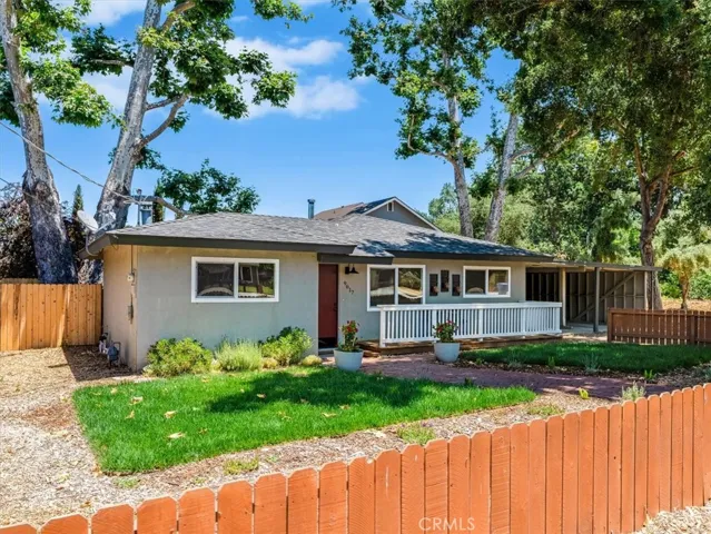 9617 Encina Avenue, Santa Margarita, California 93453