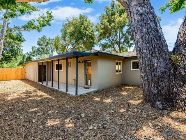 9617 Encina Avenue, Santa Margarita, California 93453