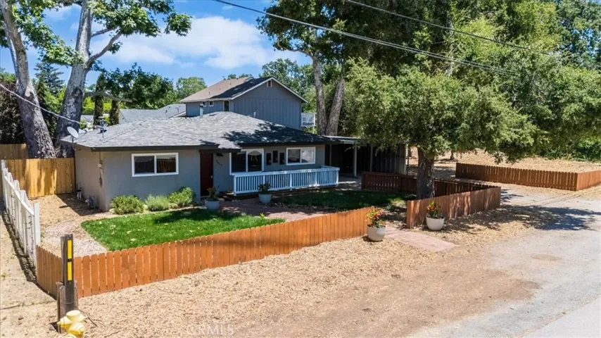 9617 Encina Avenue, Santa Margarita, California 93453
