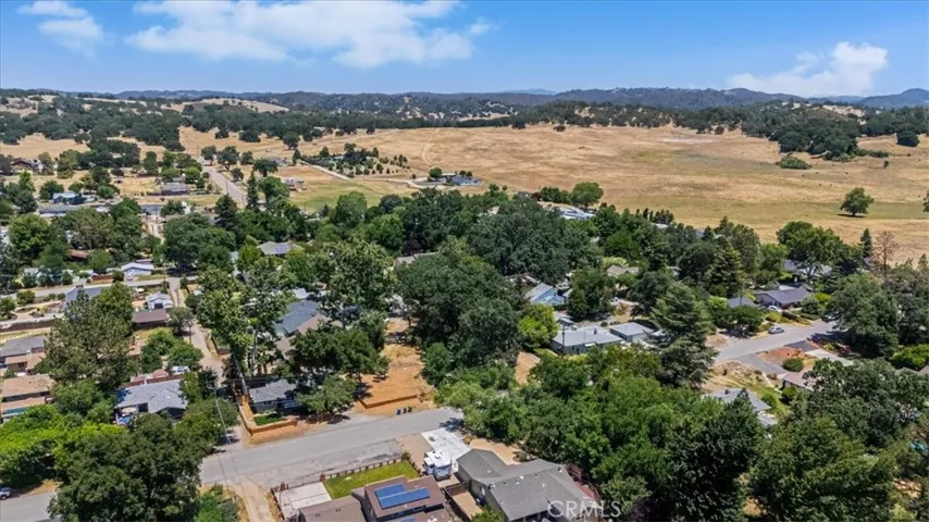 9617 Encina Avenue, Santa Margarita, California 93453