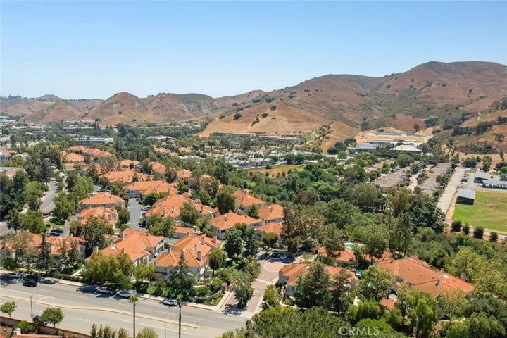 4240 Lost Hills Road 2205, Calabasas, California 91301