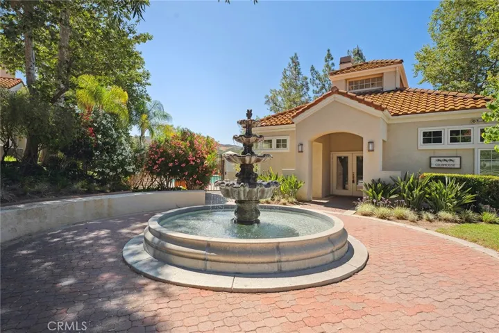 4240 Lost Hills Road 2205, Calabasas, California 91301