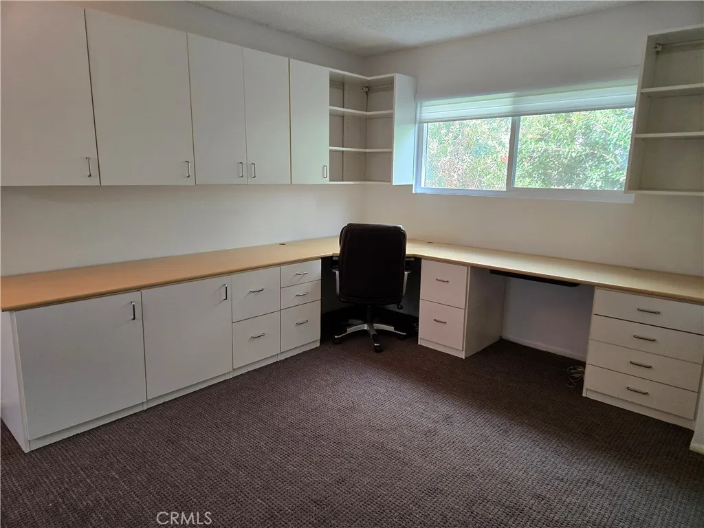 11100 Acama Street 16, Studio City, California 91602 home-pic-18