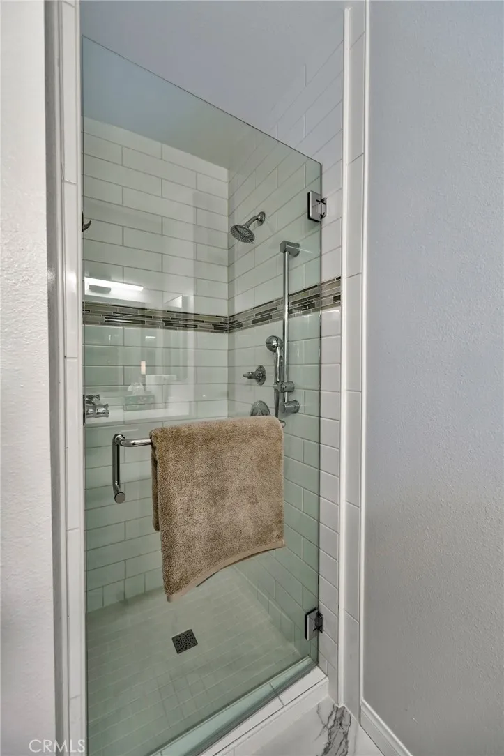 11100 Acama Street 16, Studio City, California 91602 home-pic-17