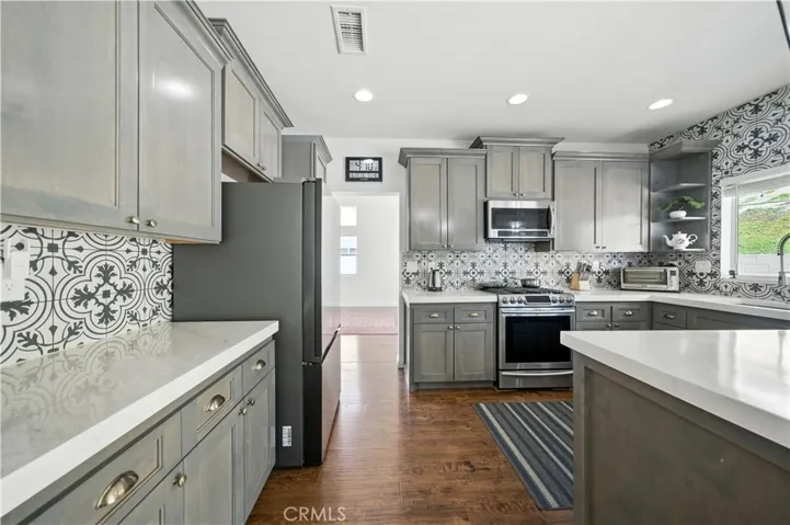 33175 Camino Maraca, Temecula, California 92592