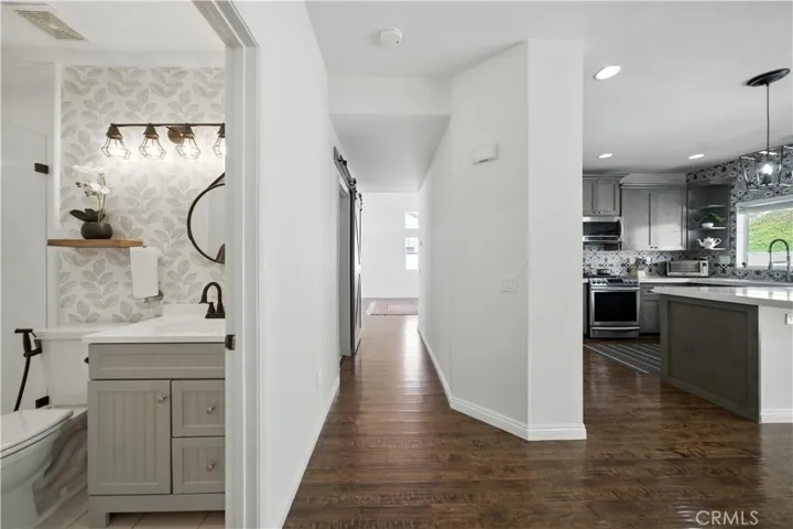 33175 Camino Maraca, Temecula, California 92592