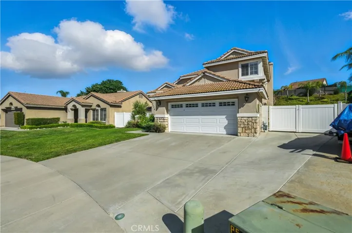 33175 Camino Maraca, Temecula, California 92592