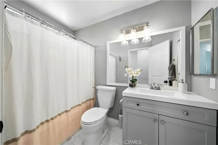 33175 Camino Maraca, Temecula, California 92592