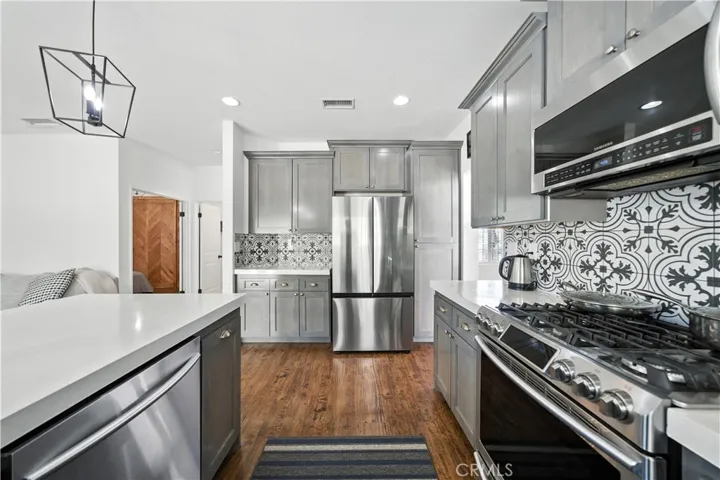 33175 Camino Maraca, Temecula, California 92592