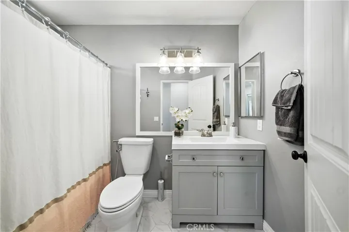 33175 Camino Maraca, Temecula, California 92592