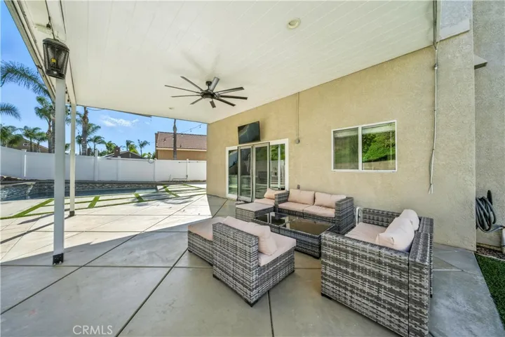 33175 Camino Maraca, Temecula, California 92592