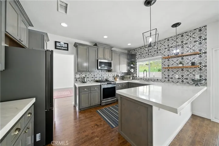 33175 Camino Maraca, Temecula, California 92592