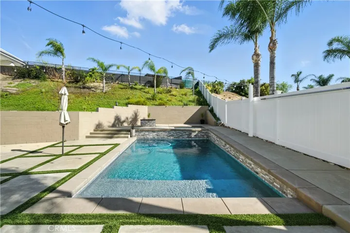 33175 Camino Maraca, Temecula, California 92592
