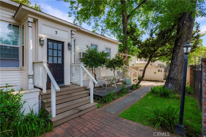 604 Salem Street, Chico, California 95928