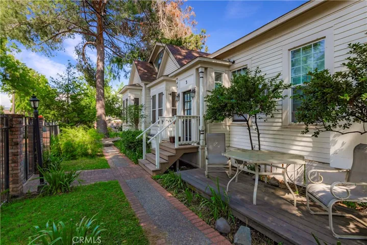 604 Salem Street, Chico, California 95928