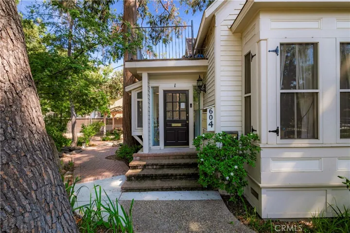 604 Salem Street, Chico, California 95928