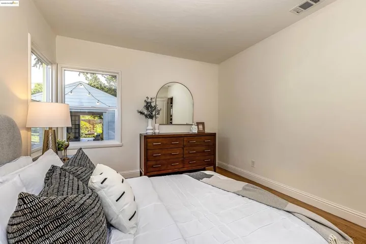 133 Harlan St, San Leandro, California 94577