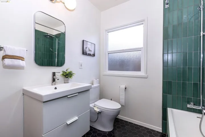 133 Harlan St, San Leandro, California 94577