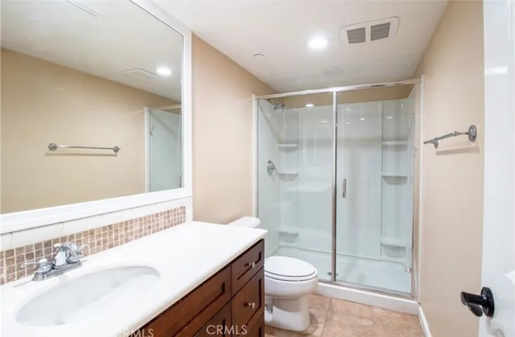 1750 Grand Avenue 7, Long Beach, California 90804