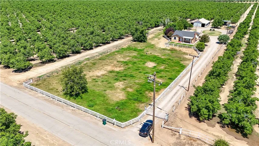 7010 E Olive Avenue, Merced, California 95340