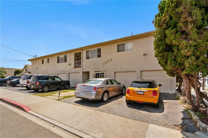 1900 Vanderbilt Lane, Redondo Beach, California 90278