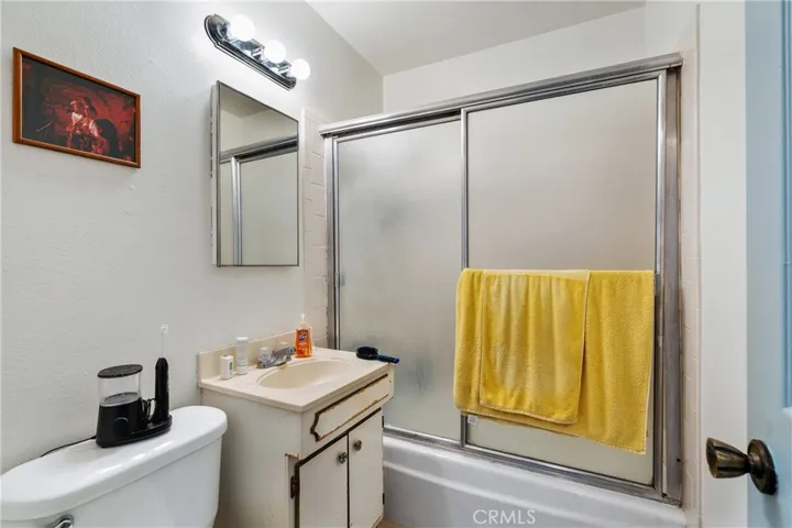 1900 Vanderbilt Lane, Redondo Beach, California 90278