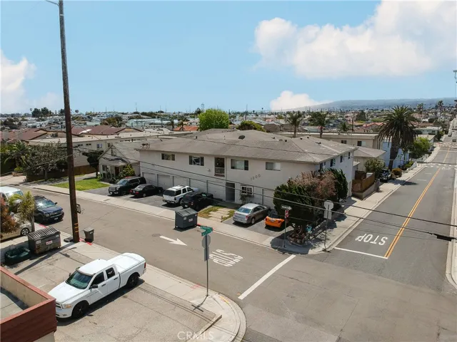 1900 Vanderbilt Lane, Redondo Beach, California 90278