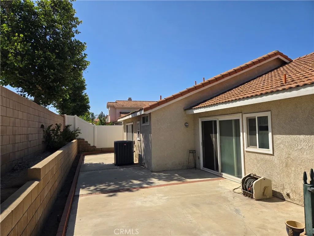 23614 Tonada Lane, Moreno Valley, California 92557 home-pic-16