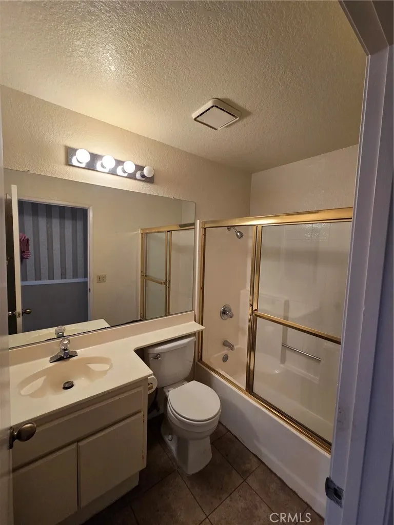 23614 Tonada Lane, Moreno Valley, California 92557 home-pic-15