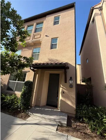 232 Milky Way, Irvine, California 92618