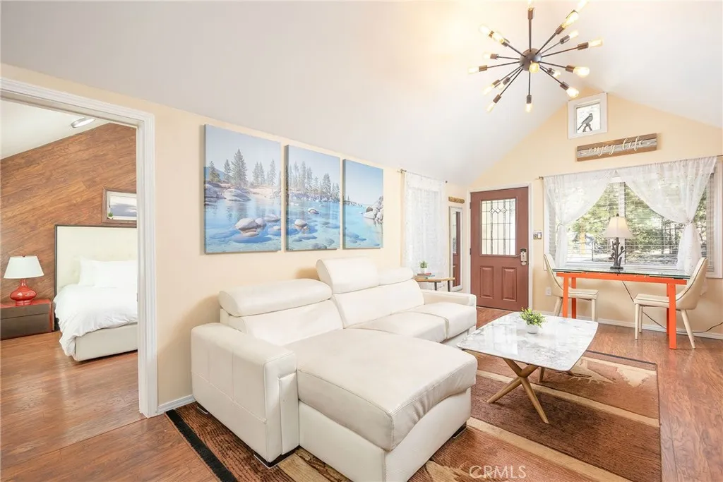 800 Eureka Drive, Big Bear Lake, California 92315 home-pic-14