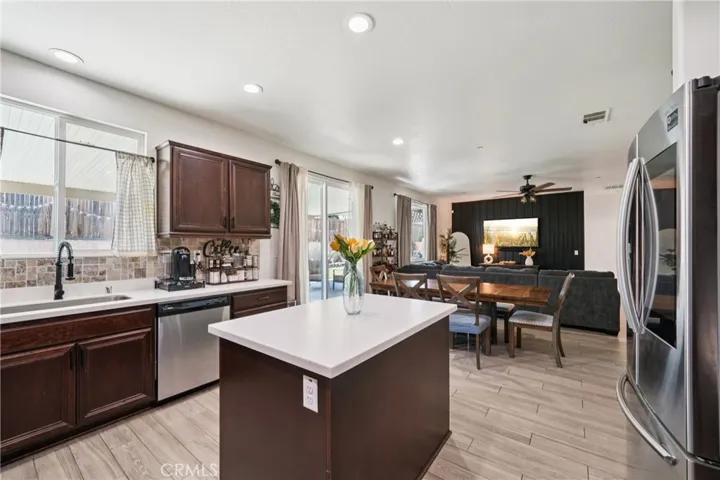 13416 Maxwell Court, Victorville, California 92395