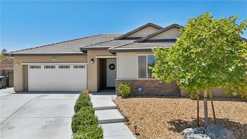 13416 Maxwell Court, Victorville, California 92395