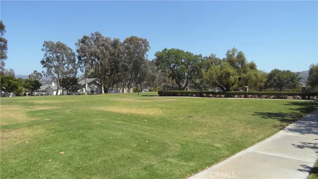 6821 Rocky Grove Court 13, Yorba Linda, California 92886 home-pic-27