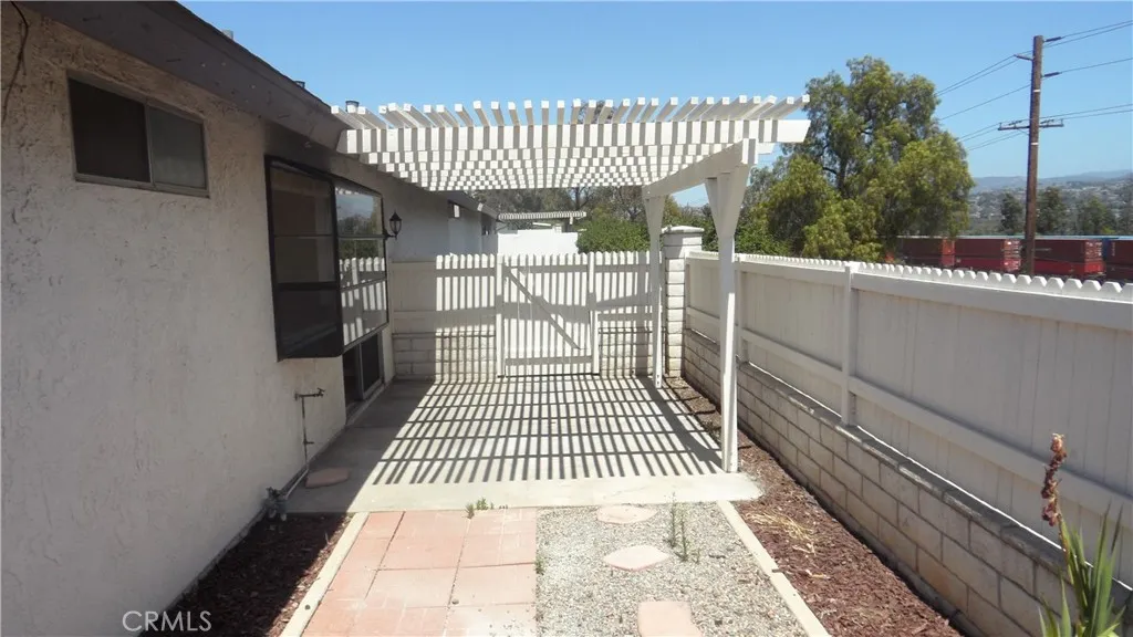 6821 Rocky Grove Court 13, Yorba Linda, California 92886 home-pic-11