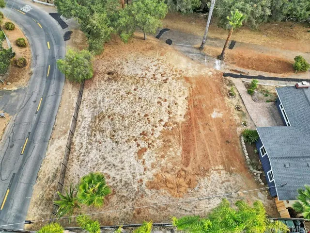Oak Drive, Vista, California 92084