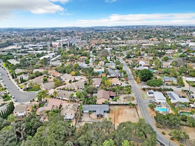 Oak Drive, Vista, California 92084