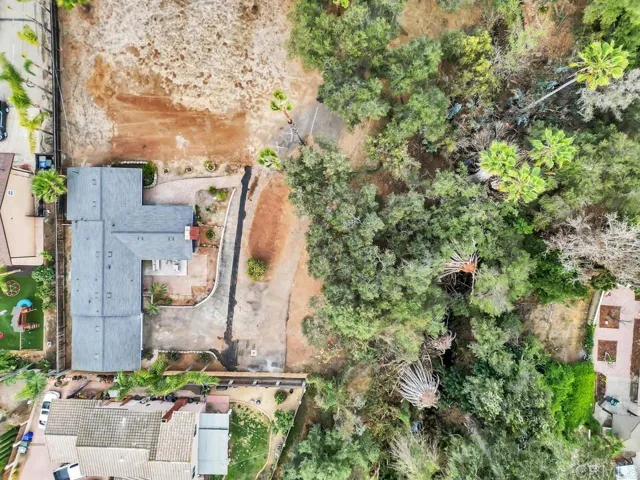 Oak Drive, Vista, California 92084