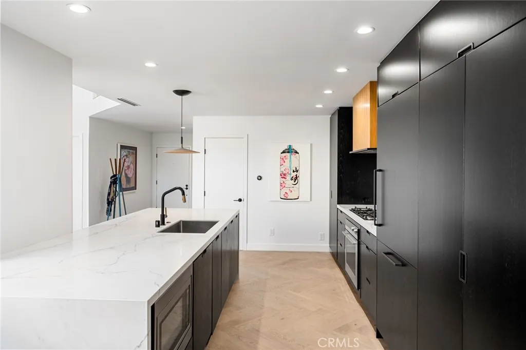 45 Morena, Irvine, California 92612 home-pic-8