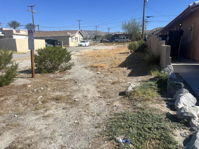 Lot 27 side of​​‌​​​​‌​​‌‌​​‌​​​‌‌​​​‌​​‌‌​​‌‌​​‌‌​​​​ lot